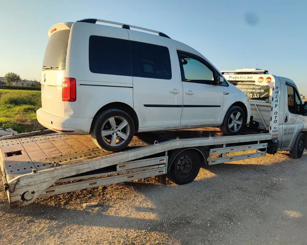 Adana Otoyollarında En Çok Görülen Araç Arızaları ve Çözüm Yöntemleri